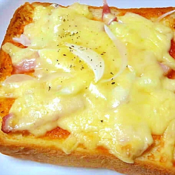 時短ランチ ベーコン 玉ねぎのトースト レシピ 作り方 By デラみーやん 楽天レシピ